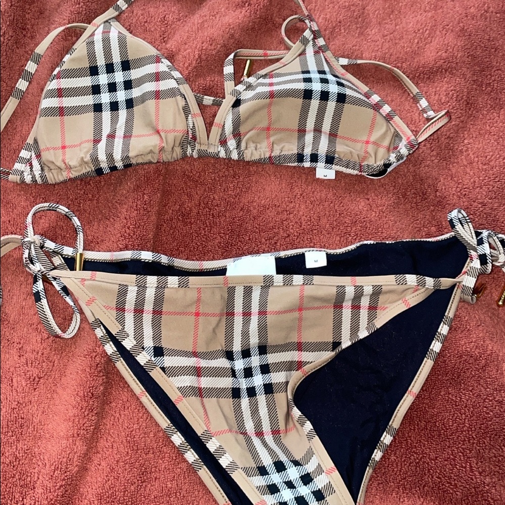 Burberry 2 piece